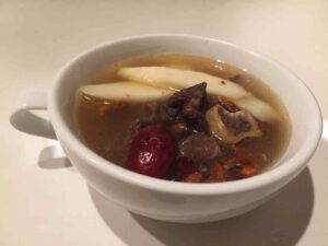 Nagaimo Beef Soup 准山杞子牛骨湯